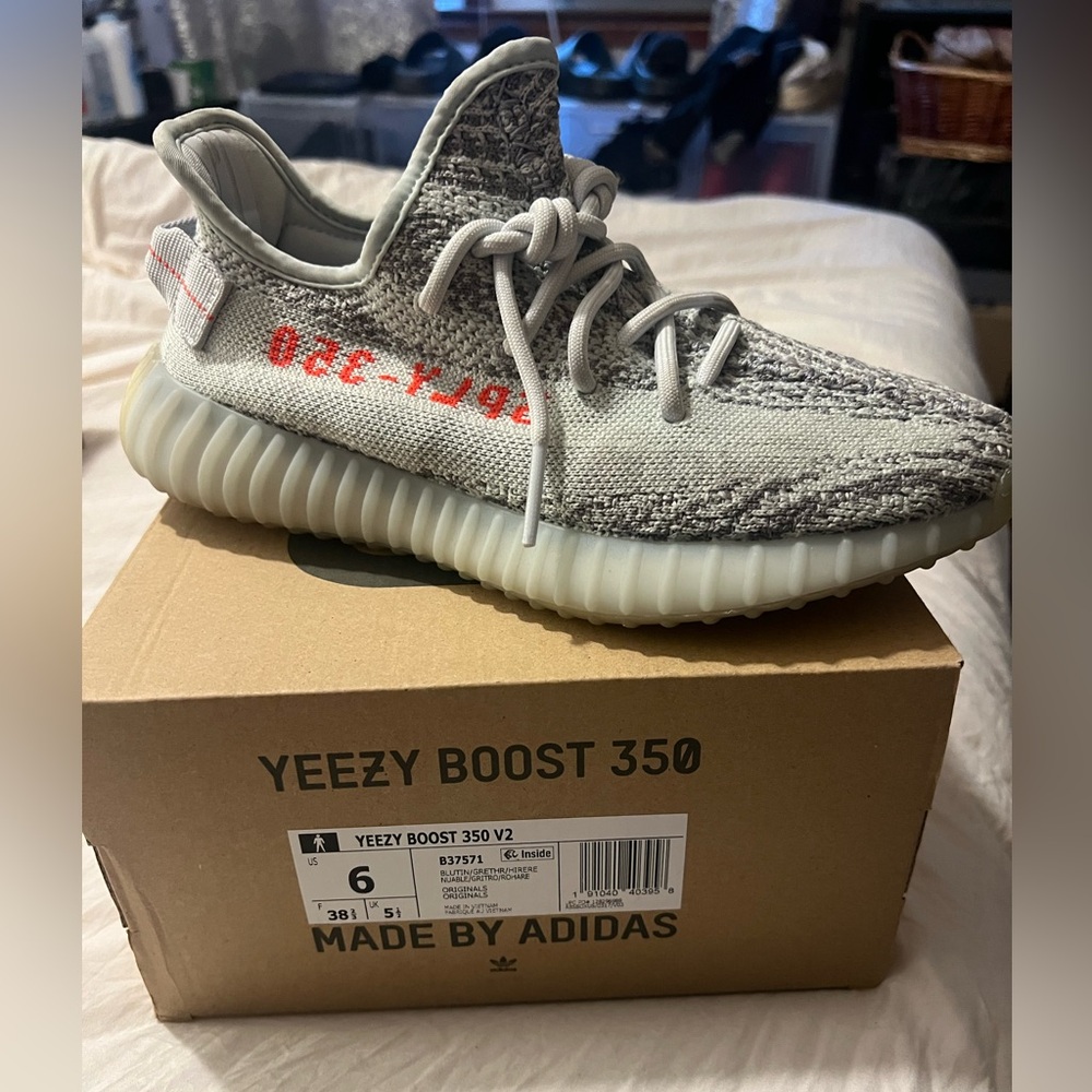 Yeezy 350 blue tint